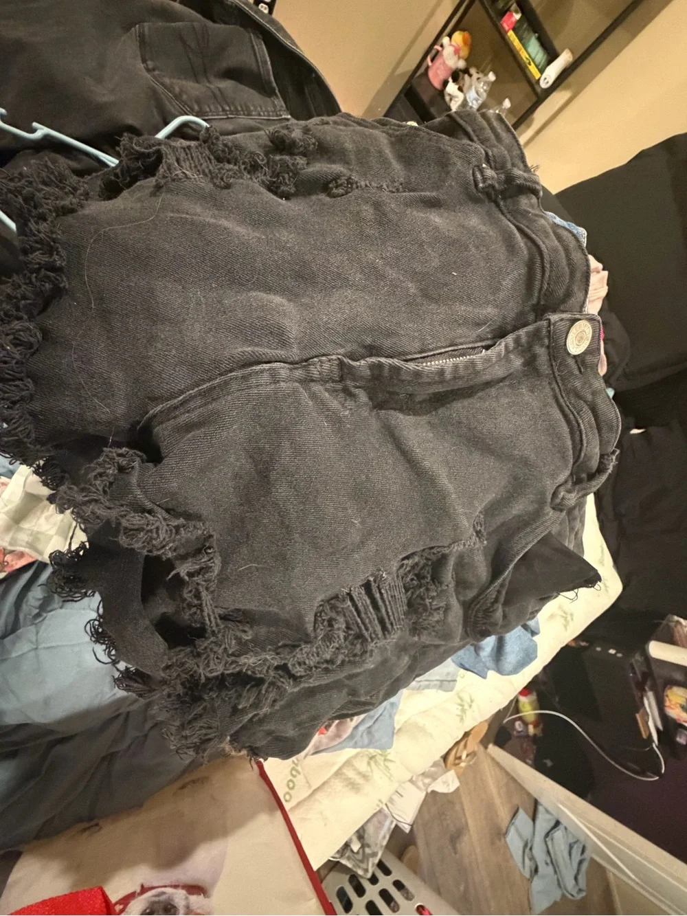 Rue21 Black Distressed Frayed Denim Shorts